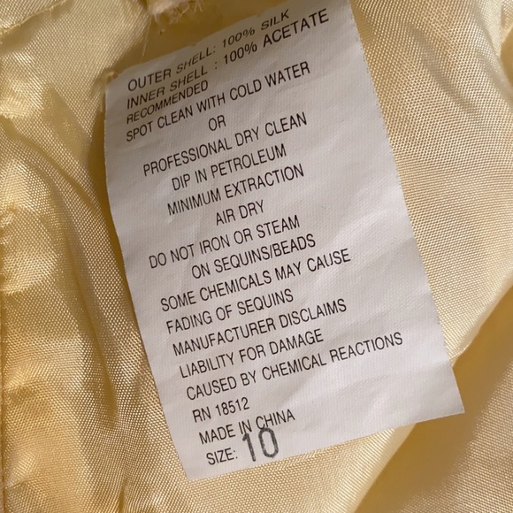 Flirty yellow Nadine cocktail dress fully beaded bodice with 3 spaghetti straps - Picture 10 of 14